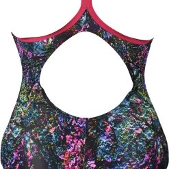 Arena Mountains Texture Light Drop Back Swimsuit Plus Women, noir/Multicolore 9 Arena Mountains Texture Light Drop Back Swimsuit Plus Women, noir/Multicolore -Natation Femme Soldes arena mountains texture light drop back swimsuit plus women freak rose multi 2