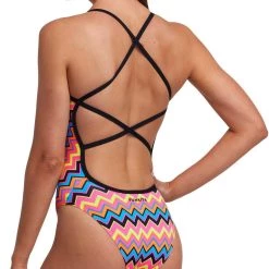Funkita Bond Girl One Piece Swimsuit Women, Multicolore 11 Funkita Bond Girl One Piece Swimsuit Women, Multicolore -Natation Femme Soldes funkita bond girl one piece swimsuit women ziggy pop 4