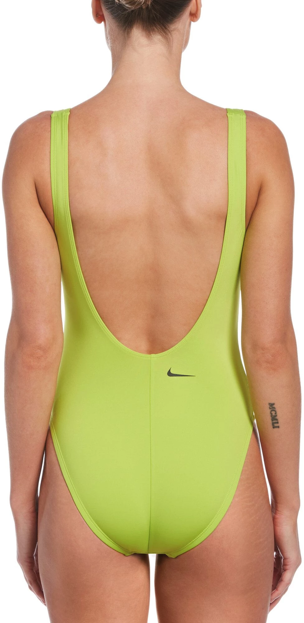 Nike Swim Multi Logo U-Back One Piece Swimsuit Women, noir 4 Nike Swim Multi Logo U-Back One Piece Swimsuit Women, noir – Image 2