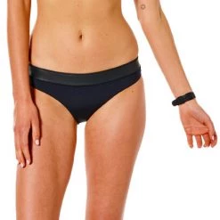 Rip Curl Mirage Ultimate Crop Top Women, noir 8 Rip Curl Mirage Ultimate Crop Top Women, noir -Natation Femme Soldes rip curl mirage ultimate crop top women black 3