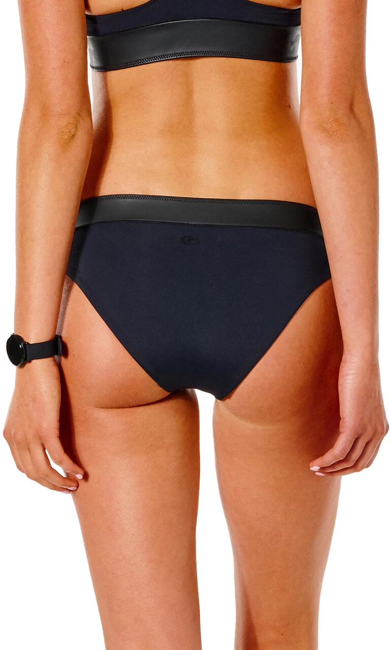 Rip Curl Mirage Ultimate Good Pants Women, noir 4 Rip Curl Mirage Ultimate Good Pants Women, noir – Image 2