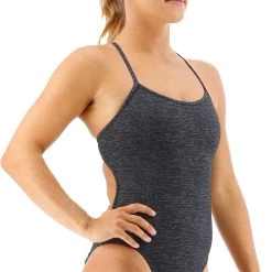 TYR Lapped Solid Swimsuit Women, noir 13 TYR Lapped Solid Swimsuit Women, noir -Natation Femme Soldes tyr lapped solid swimsuit women black 6